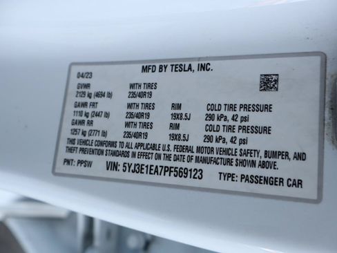 Used 2023 Tesla Model 3 Standard Range RWD image 34