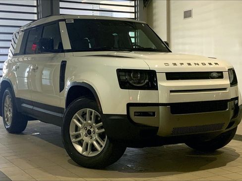 New 2026 Land Rover Defender 110 S image 2