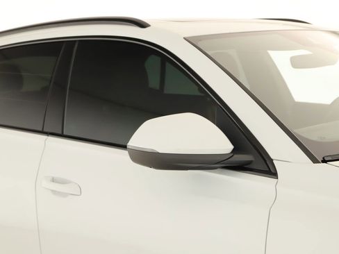 Used 2019 Audi Q8 Premium Plus w/ Premium Plus AWD/4WD image 39