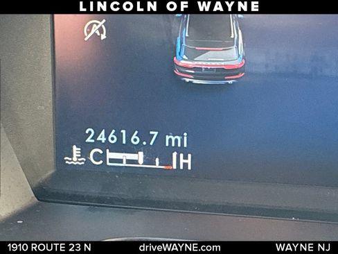 Certified 2023 Lincoln Corsair Reserve w/ Equipment Group 201A AWD/4WD image 18