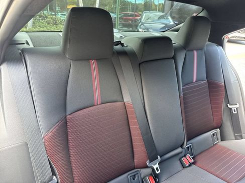 Used 2025 Toyota Corolla SE FWD image 46