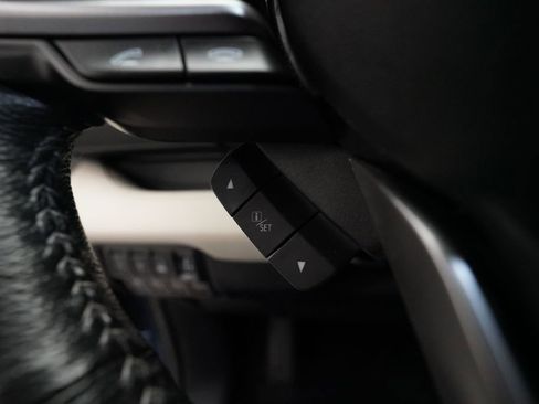 Used 2021 Subaru Ascent Limited w/ Technology Package image 20