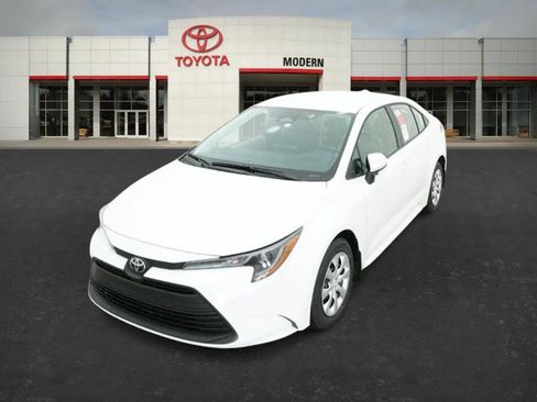 New 2026 Toyota Corolla LE image 5