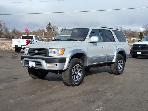 Used 1999 Toyota 4Runner Limited image 1
