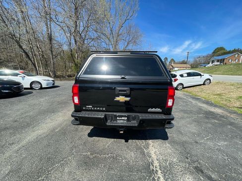Used 2018 Chevrolet Silverado 1500 High Country image 7
