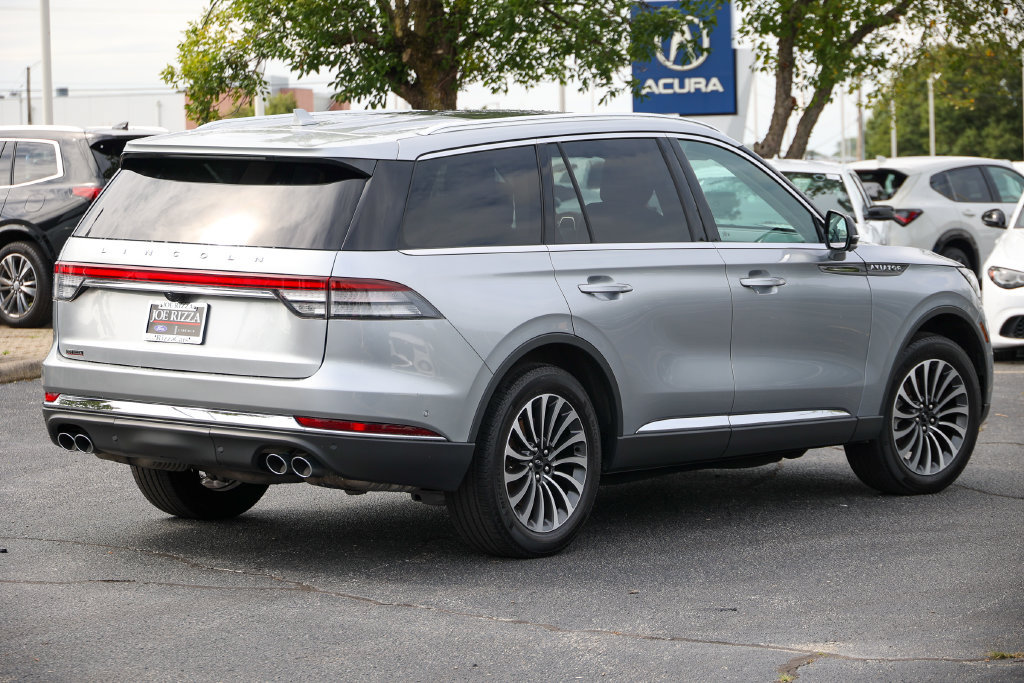 Used 2020 Lincoln Aviator Reserve w/ Equipment Group 201A AWD/4WD image 3