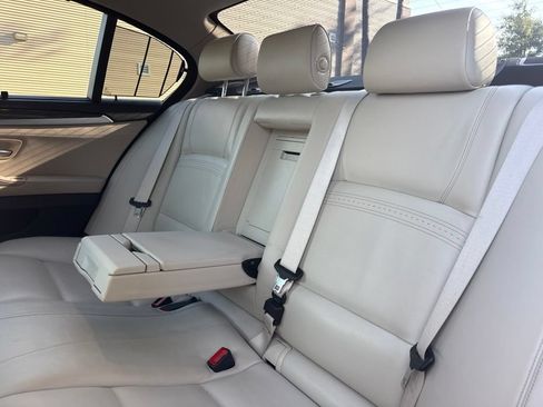 Used 2016 BMW 550i Sedan RWD image 43