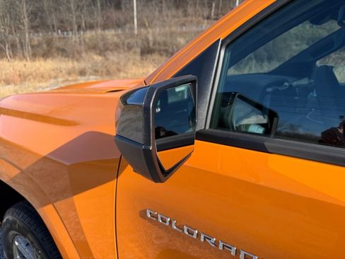 Used 2026 Chevrolet Colorado LT w/ LT Convenience Package AWD/4WD image 10