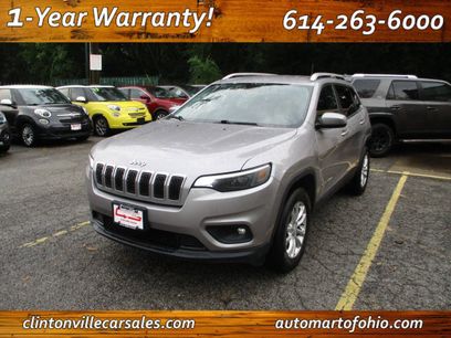 Used 2019 Jeep Cherokee Latitude w/ Popular Appearance Group