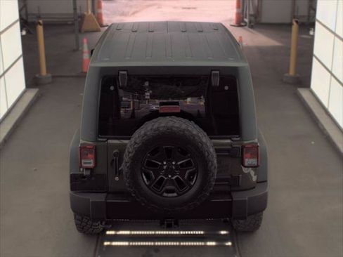 Used 2016 Jeep Wrangler Unlimited Sport AWD/4WD image 7