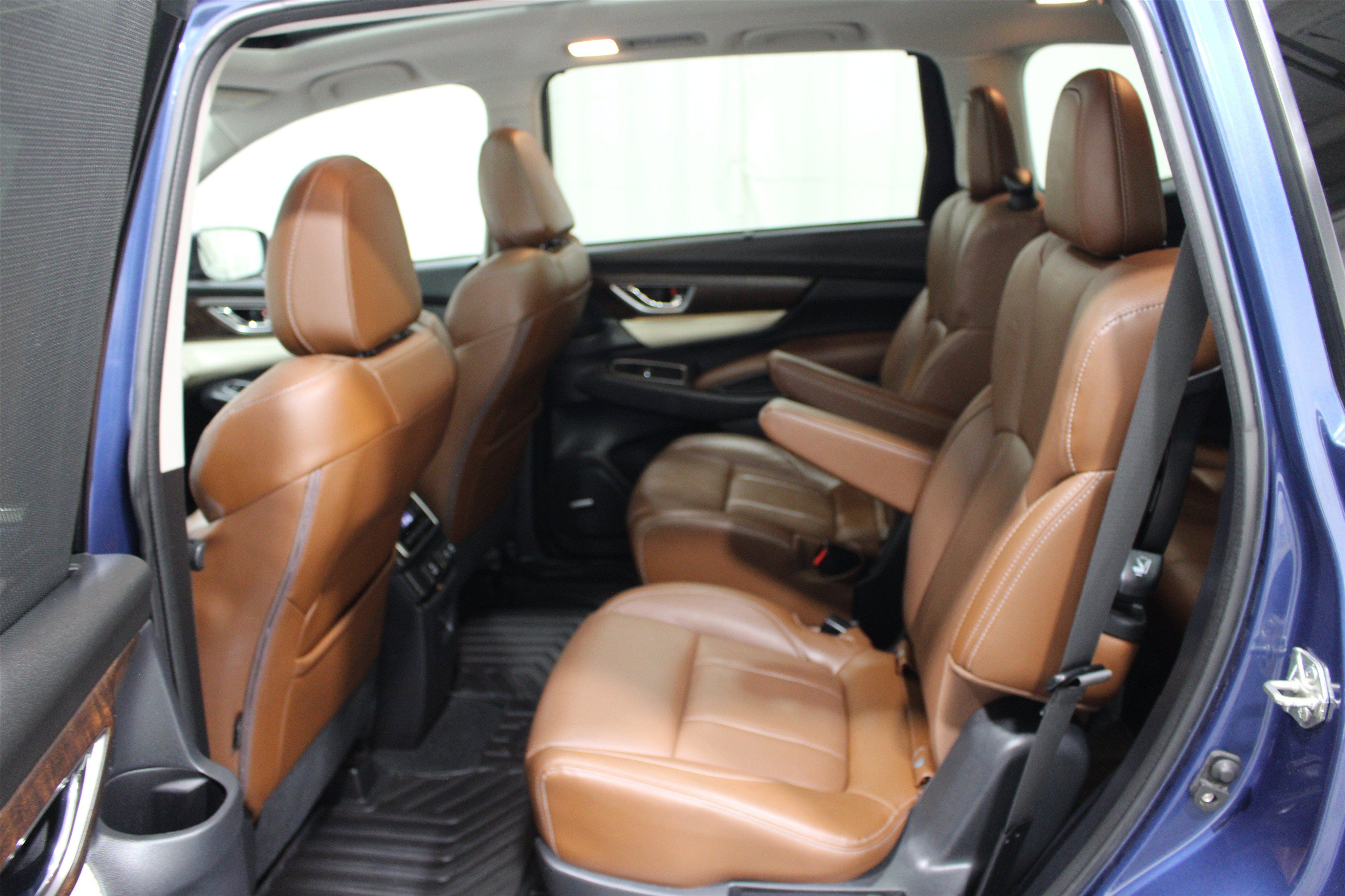 Used 2019 Subaru Ascent Touring w/ Popular Package #3 AWD/4WD image 21