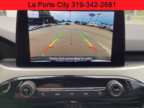 Used 2022 Ford Escape SE FWD image 19