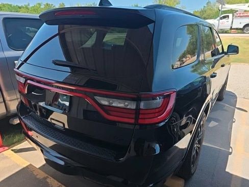 Used 2023 Dodge Durango R/T AWD/4WD image 3