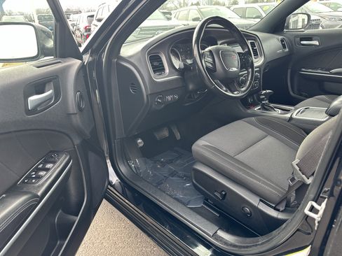 Used 2022 Dodge Charger SXT image 14