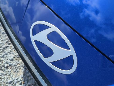 New 2026 Hyundai Elantra SEL Sport image 13