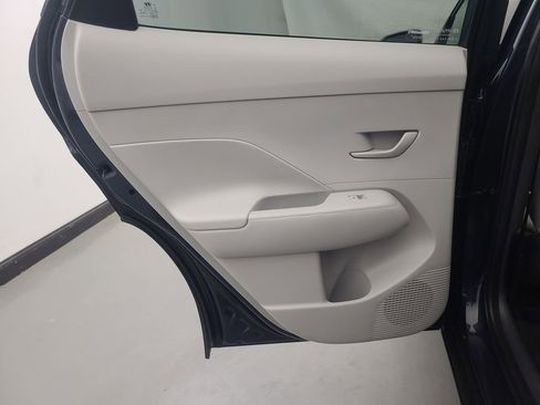 Used 2025 Hyundai Kona SEL image 17