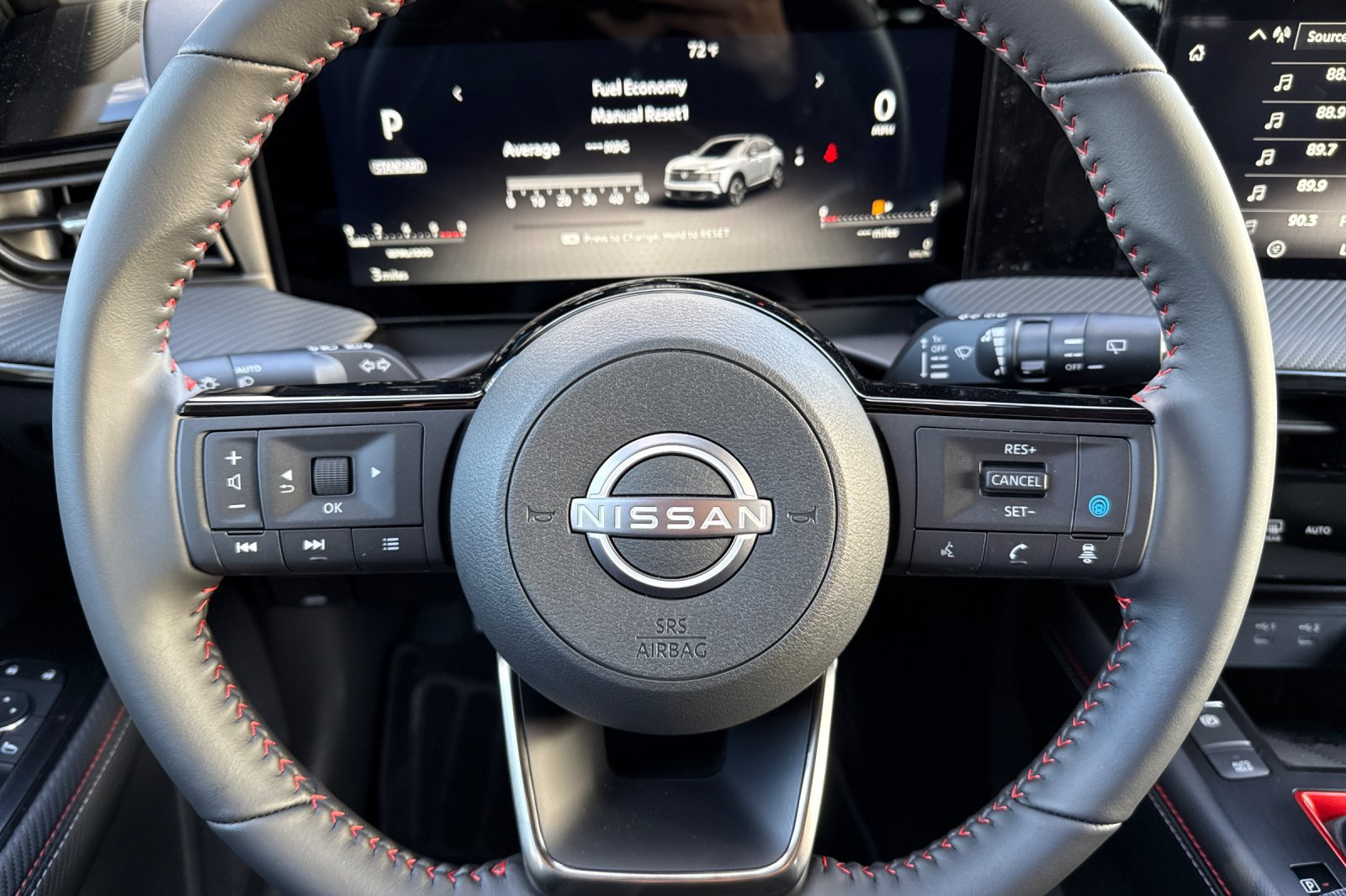Certified 2026 Nissan Kicks SR w/ SR Premium Package AWD/4WD image 23