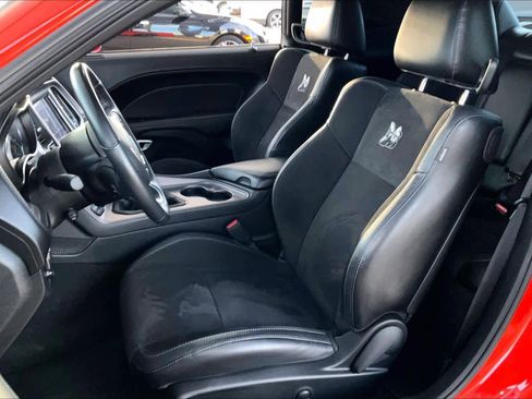 Used 2023 Dodge Challenger R/T Scat Pack w/ Plus Package image 6