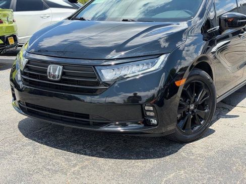 Used 2023 Honda Odyssey Sport image 5