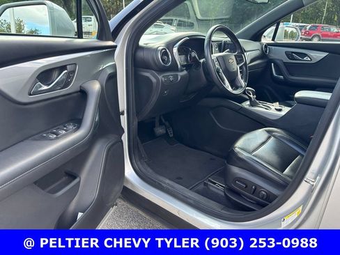 Used 2019 Chevrolet Blazer LT FWD image 10
