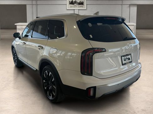 Used 2024 Kia Telluride SX Prestige AWD/4WD image 3
