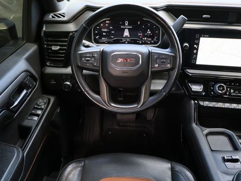 Used 2024 GMC Sierra 2500 AT4 w/ AT4 Premium Plus Package AWD/4WD image 26