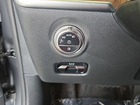 New 2026 Mercedes-Benz C 300 C 300 image 26