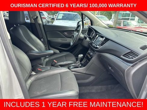 Used 2022 Buick Encore Preferred w/ Safety Package AWD/4WD image 9