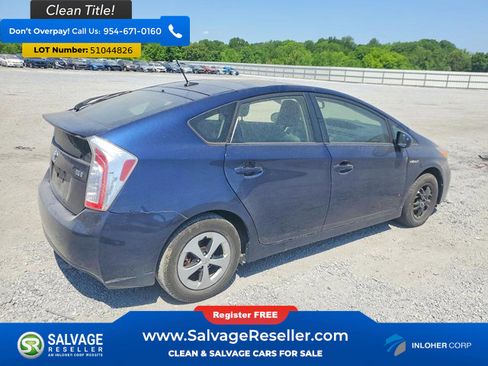 Used 2014 Toyota Prius Four w/ Solar Roof Package FWD image 4