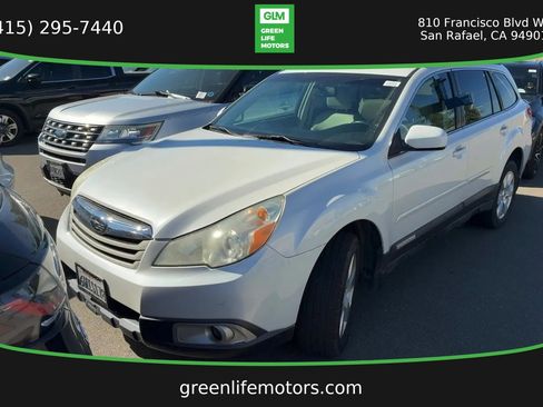 Used 2012 Subaru Outback 2.5i Premium w/ All-Weather Pkg image 1
