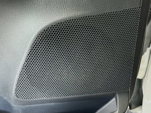 Used 2017 Toyota RAV4 XLE w/ Carpet Mat Package AWD/4WD image 15