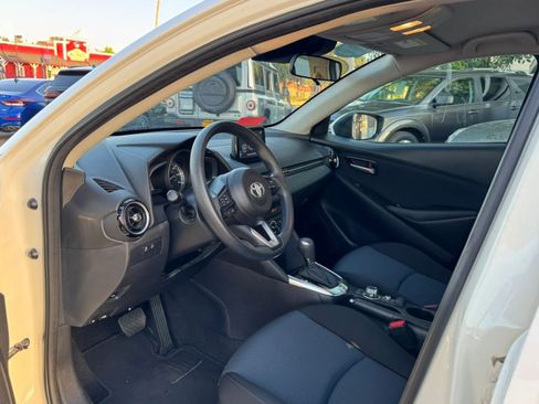Used 2019 Toyota Yaris LE FWD image 24