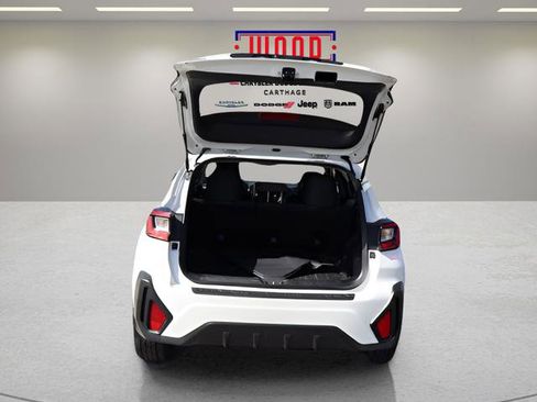 Used 2024 Subaru Crosstrek 2.0i Premium image 7