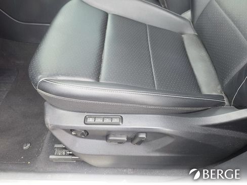 Used 2021 Volkswagen Atlas SEL AWD/4WD image 17