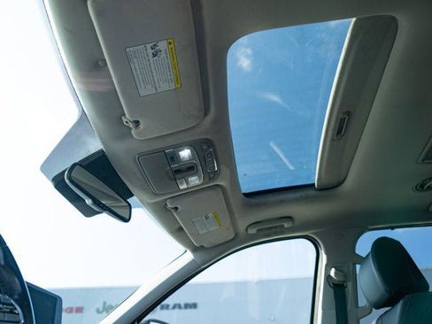 Used 2021 Kia Telluride EX w/ EX Premium Package image 16