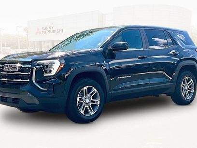 Used 2026 GMC Terrain Elevation