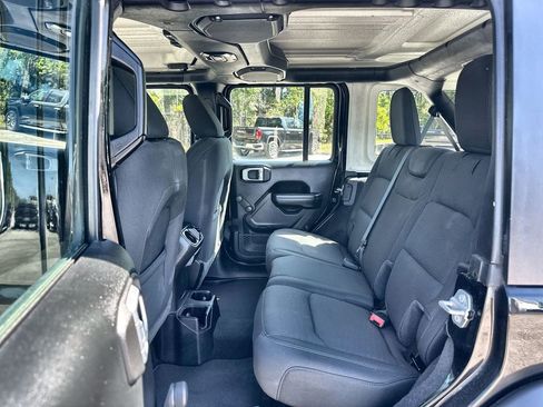 Used 2021 Jeep Wrangler Unlimited Sport AWD/4WD image 24