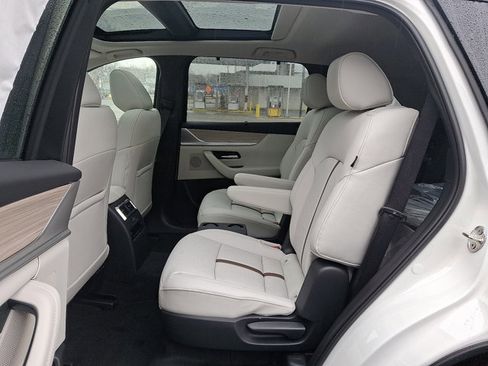 New 2026 MAZDA CX-90 3.3 Turbo w/ Premium Plus Pkg image 8