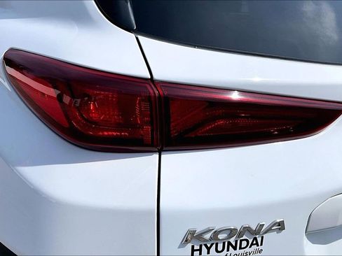 Used 2018 Hyundai Kona SEL w/ SEL Tech Package 02 image 30