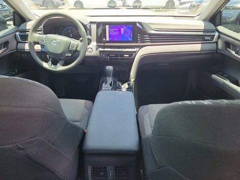 Used 2025 Toyota Camry LE FWD image 2