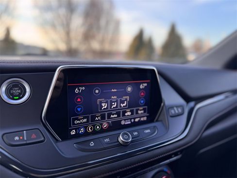 Used 2022 Chevrolet Blazer RS w/ Enhanced Convenience Package image 30