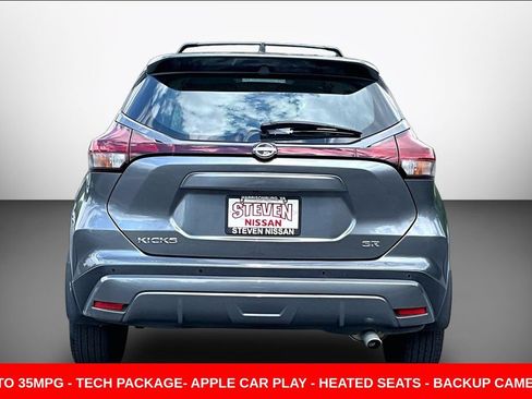 Used 2023 Nissan Kicks SR w/ SR Premium Package FWD image 5