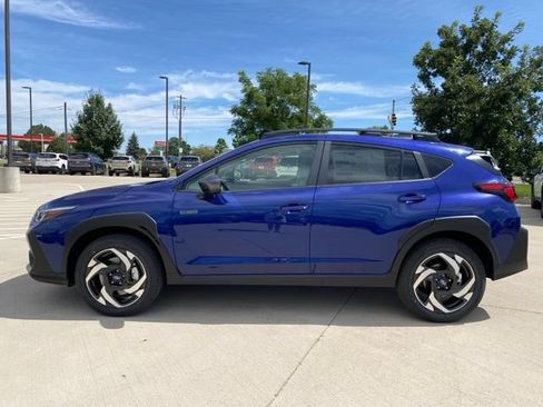 New 2026 Subaru Crosstrek 2.5i Limited AWD/4WD image 2