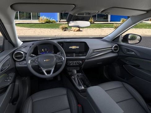 New 2026 Chevrolet Trax ACTIV w/ Driver Confidence Package image 15