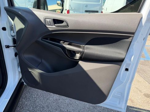 Used 2020 Ford Transit Connect XL FWD image 19