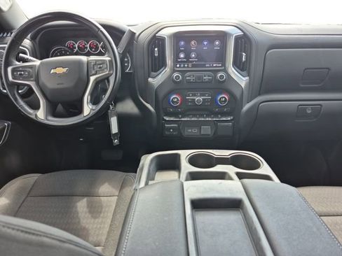 Used 2023 Chevrolet Silverado 2500 LT AWD/4WD image 12