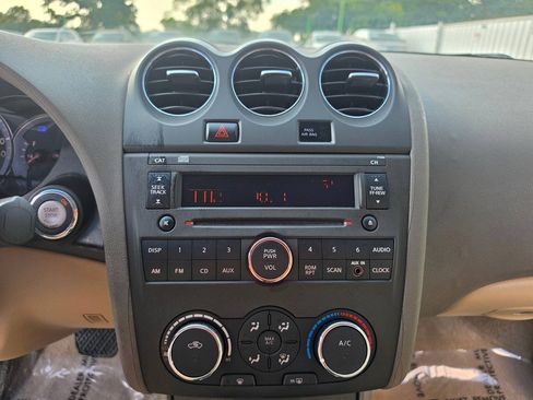 Used 2012 Nissan Altima 2.5 S w/ 20th Anniversary Pkg FWD image 35