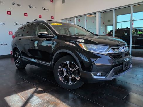 Used 2017 Honda CR-V Touring image 2