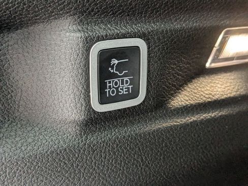 New 2026 Jeep Grand Cherokee L Limited AWD/4WD image 30