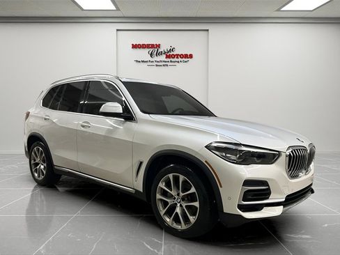 Used 2022 BMW X5 xDrive40i w/ Premium Package image 1
